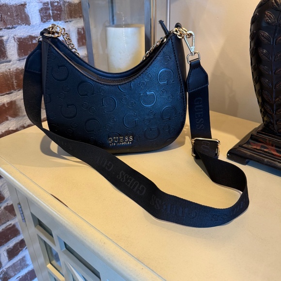 GUESS Palmillas Logo Crescent Black Crossbody Bag Chain & Long Strap - NWOT - Picture 7 of 7